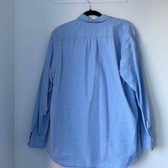 Mens: banana republic light blue button down long sleeve shirt - Picture 3 of 3